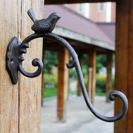 2 Pieces Wrough Iron Bird Bracket Wall Mounted Hook Hanger for Garden Plant Flower Basket Pot Birdcage Lantern Hanging Item Antiqu203H