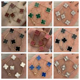 Various designer Bracelet White Red Blue Agate Shell Gold Silver Charm Bracelets 18K Gold Plated Four Leaf Clover Women Luxury Jewellery