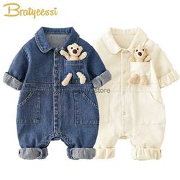 Rompers 2023 Denim Romper Baby Jumpsuit Cartoon Bear Korean Toddler Onesie Autumn Baby Boys Girls Clothes Infant Outfit ClothingL231114