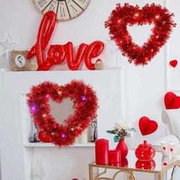 Decorative Flowers Tinsel Valentine Day Heart Shaped Wreath Red With LED Light Hanging Ornaments Shinning Atmosphere Decoration Garlands