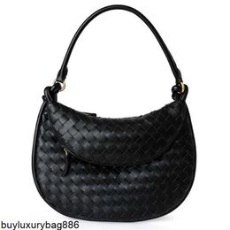 Botte Venetas Shoulder Bag Womens Leather Bags Gemelli Xiaozhong Crescent Bun 2024 New High Grade Cowhide Knitted Double Moon Bun Dumpling Bun French Underarm B HB4I