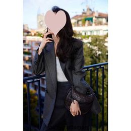 Botte Venetas Shoulder Bag Womens Leather Bags Gemelli Celebritys Same Style This Years Popular Temperament Able Deep Grey Suit Coat Pants Two Piece Set for Wome HB6C