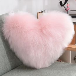 Pillow Lightweight Practical Heart Shaped Fluffy Sofa Cushion Case PP Cotton Plush Pillow Vibrant for Living Room 231214