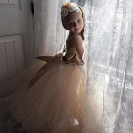 Girl Dresses Ball Gown Puffy Flower Dress For Wedding Princess Tulle Appliques Beading Party Pageant First Communion