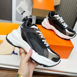 Fashion Top Designer Shoes real leather Handmade Canvas Multicolor Gradient Technical sneakers man women famous shoe Trainers by brand w470 007