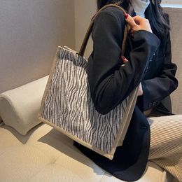 Evening Bags High-capacity Vintage Tote Bag Women's Fashion Linen Commuter Shoulder For Portable Shopping