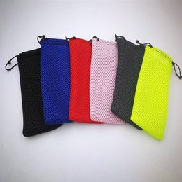 Dustproof Glasses Case Soft Waterproof Plaid Cloth Mesh Sunglasses Bag Glasses Pouch 100pcs Lot 251g