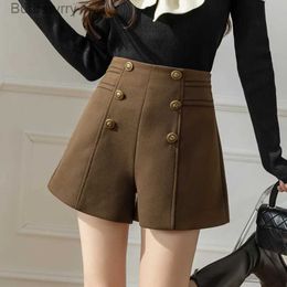 Women's Shorts New Fashion Double-breasted High Waist Woolen Shorts Women Autumn Winter A-line Wool Shorts Ladies Casual Boots ShortsL231215