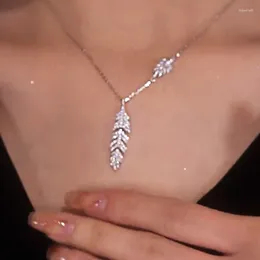 Chains Temperament Exquisite Pave Zircon Feather Necklaces For Women Tree Leaf Elegant Clavicle Gift