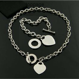 Designer 3 Colours Heart Necklace Bracelet Birthday Christmas Gift Love Necklace/Bracelet Set Wedding Statement Jewellery Heart Pendant Necklaces Bangle Sets 2 in 1