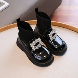 Boots Girls Spring Autumn Trend Leather Shoes School Party Soft Sole Black Soft Sole Non-slip Sock Boots British Style Elegant Boots 231214