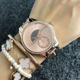 Fashion design Brand Watches women Girl Metal steel band Quartz Wrist Watch M752451