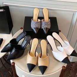 2023New Arrival Patent Leather high-heeled sandals Womens Unique Design Pointed toe Dress Wedding Shoe black satin metal printed shoes pearl stiletto Luxury sandal