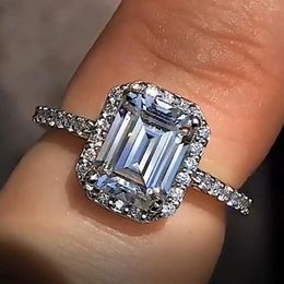 Cluster Rings Solid 14K White Gold Women Wedding Party Anniversary Engagement Ring 1 2 3 4 5 Emerald Moissanite Diamond Luxury