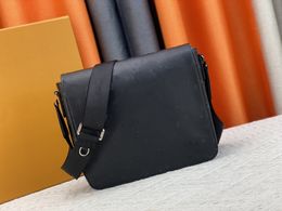 Men's Crossbody Postman bag Luxurys Designers bags Men purses Classic Style Fashion bag messenger bagss woMen's wallet briefcase M46255 M42711 M42710