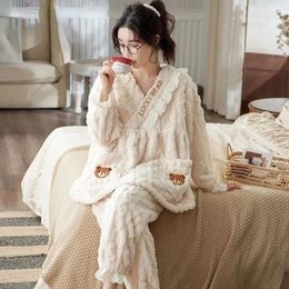 Women's Sleepwear 2024 Coral Velvet Pyjamas Women Loungewear Autumn Winter Thick Lovely Flannel Warm Nightwear Plus Size Homewear