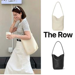 2023 New The Row Bag Large Capacity Bucket Bag Commuting Mommy Bag One Shoulder Bag Minimalist Bag Tote Bag 231215