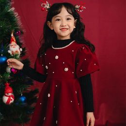 Girl s Dresses Children Clothing Girls Red Velvet Dress Christmas Party Flower Pearl Short Sleeve Kids Princess Gown Vestido for Baby 231215