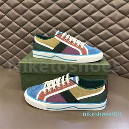 Luxury Designers Shoes Bright Colors Skate Shoe Italy Green and Red Tennis 1977 Canvas Casual Sneakers