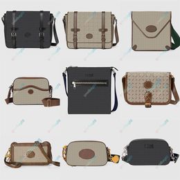 Designer Messenger Bag Briefcase Unisex Camera Bag Fashion Casual Retro Cross Body Shoulder Bags OEO Vintage Handbag Purse Sacoche274V