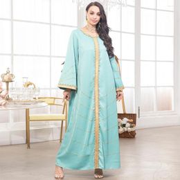 Ethnic Clothing Sweet V-neck Solid Color Contrast Printing Ribbon Embroidery Regular Sleeve Kaftan