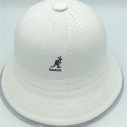 Berets Kangol Spring Summer Mens Womens Bucket Hats Dome Breathable Mesh Fisherman Caps Light Comfortable Sunshade Sunscreen WildB219c