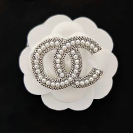 Designer Jewerly Brand Letter Diamond Brooches Crystal Rhinestone Jewellery Woman Brooch Wedding Party Gift