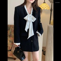 Casual Dresses French Vintage Small Fragrance Dress Women Pleated V-neck Bow Collar Elegant Chic Loose Fashion Black Khaki Female Tweed