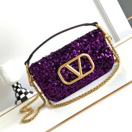 Diagonal Square Shiny Purse Bag High-end Fashionable Designer Womens Goods Chain Valenttiinos Leather Sequins Bags Beads Baguette Cross Small CJY2