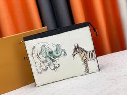 Luxury Bags Mens Long Wallets Elephant Zebra Sketching Letter Print Handbag Coin Purses Wash Bags Pochette Clutch Bags Card Holders Women Makeup Bags Wash Bag Pocket