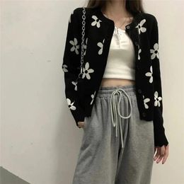 Dresses Korean Haruku Ins Loose Flowers Cardigan Female Sweater New Winter Japanese Kawaii Ulzzang Vintage Clothing for Women Sweaters