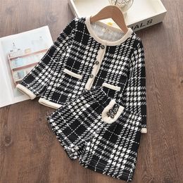 Clothing Sets Bear Leader Girls Set Brand Girl Clothes Long Sleeve Plaid Kids Suit Top Pant 2pcs Elegant Children Outfit 231215