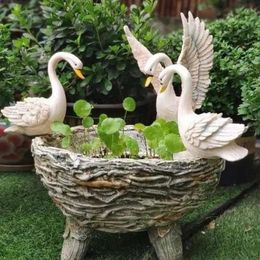 Decorative Objects Figurines Resin White Swan Statue Wter Pool Flower Pot Landscape Courtyard Garden Swans Sculpture Home Decoration Three 231216