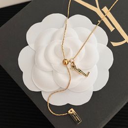 Womens Charm Y Brand Letter Necklaces Luxury Designer Boutique Necklace With Box Birthday Love Family Gift Jewellery Long Chain 18K Gold Plated Classic Style Necklace