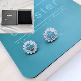 Luxury Gift Crystal Stud Earrings Classic Style Women's Charm Earrings High Sense Box Packaging Designer Jewelry Couple Family Love Gift Diamond Earrings