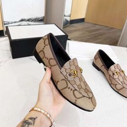 Men Women Casual Shoes 100% Real Leather Loafers Collapsible Footwear Classic Spring Lady Men Flat Shoes Designer Printed Metal Round Toe Mules Dress Shoes 35-45