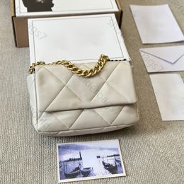 classic 19 handbag quilted tote women bags luxury designer shoulder bags flap golden metal letter logo clutch bags genuine leather crossbody wallets duffle bag
