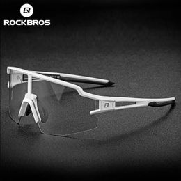 Sunglasses ROCKBROS Photochromic Bike Glasses Bicycle UV400 Sports Sunglasses lentes de sol hombre Anti Glare Lightweight Cycling Glasses