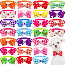 Dog Apparel 80/50PCS Plaid Pet Accessories Bowtie With Diomand All Seasons Puppy Cats Adjustable Small Collar Grooming Supplier