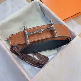 Classics Men Belts Designer Mens and woman fashion Togo leather classic reversible belt black brown H gold silver buckles 38cm HT0268
