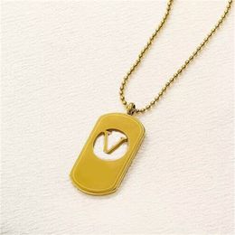 Girlfriend luxury necklace plated gold letter necklaces love Jewellery stainless steel mens chains speclial pendant wedding womens necklace cool style zl095