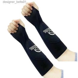 Sleevelet Arm Sleeves 1 Pair Arm Sleeves Anti-slip Sponge Volleyball Sports Arm Guards Arm Protection Sleeves Volleyball Basketball Arm CoversL231216