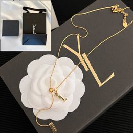 Womens Charm Y Brand Letter Necklace Luxury Designer Boutique Necklace With Box Birthday Love Gift Jewelry Long Chain New 18K Gold Plated Classic Style Necklace