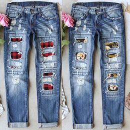 Damen-Jeans mit Buffalo-Plaid-Print, zerrissene Patchworks, normale Passform, lange, lässige Denim-Jeans mit Löchern