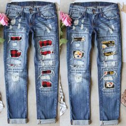 Jeans femininos com estampa xadrez de búfalo, patchwork rasgado, ajuste regular, longo, casual, jeans com furos