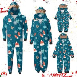 Family Matching Outfits Christmas Onesie Cute Vacation Reindeer Print Pajamas Hooded Romper Holiday Sleepwear Nightwear Party 231215