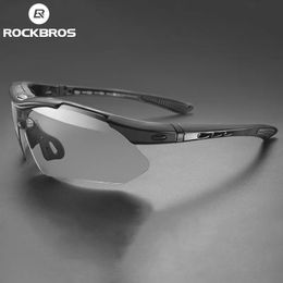 Eyewears ROCKBROS Photochromic Cycling Glasses Bicycle Outdoor Sports Sunglasses Discoloration Glasses MTB Road Bike Goggles Bike Eyewear