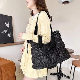 Evening Bags Fashion Large Capacity Puffer Tote Bag Quilted Elegant Shoulder Soft Nylon Padded Trend Handbags For Women With String