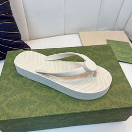 infradito da donna pantofole firmate sandali infradito Chevron Beach Slides pantofole da donna scarpe di lusso crema con scatola 351