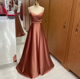 2024 Simple A-line Celebrity Evening Dress Spaghetti Straps Stain Pleat Floor Length Women Prom Formal Party Gowns Robe De Soiree